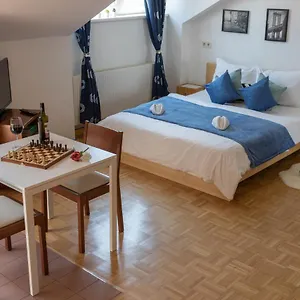  Apartamento Yeshello Station