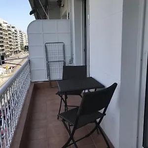 κάντε κράτηση εδώ