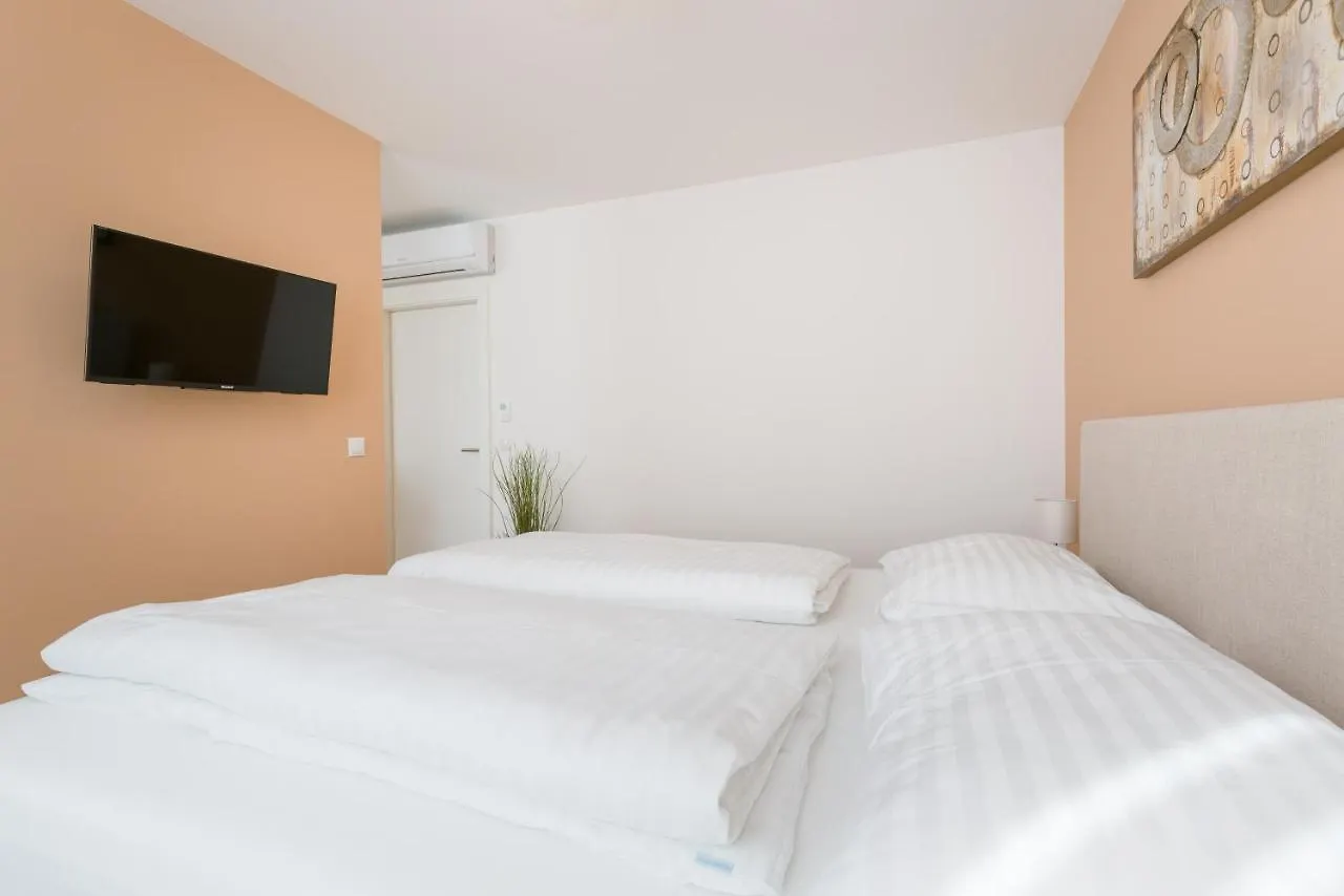 Vienna Stay Apartments Tabor 1020 0*,